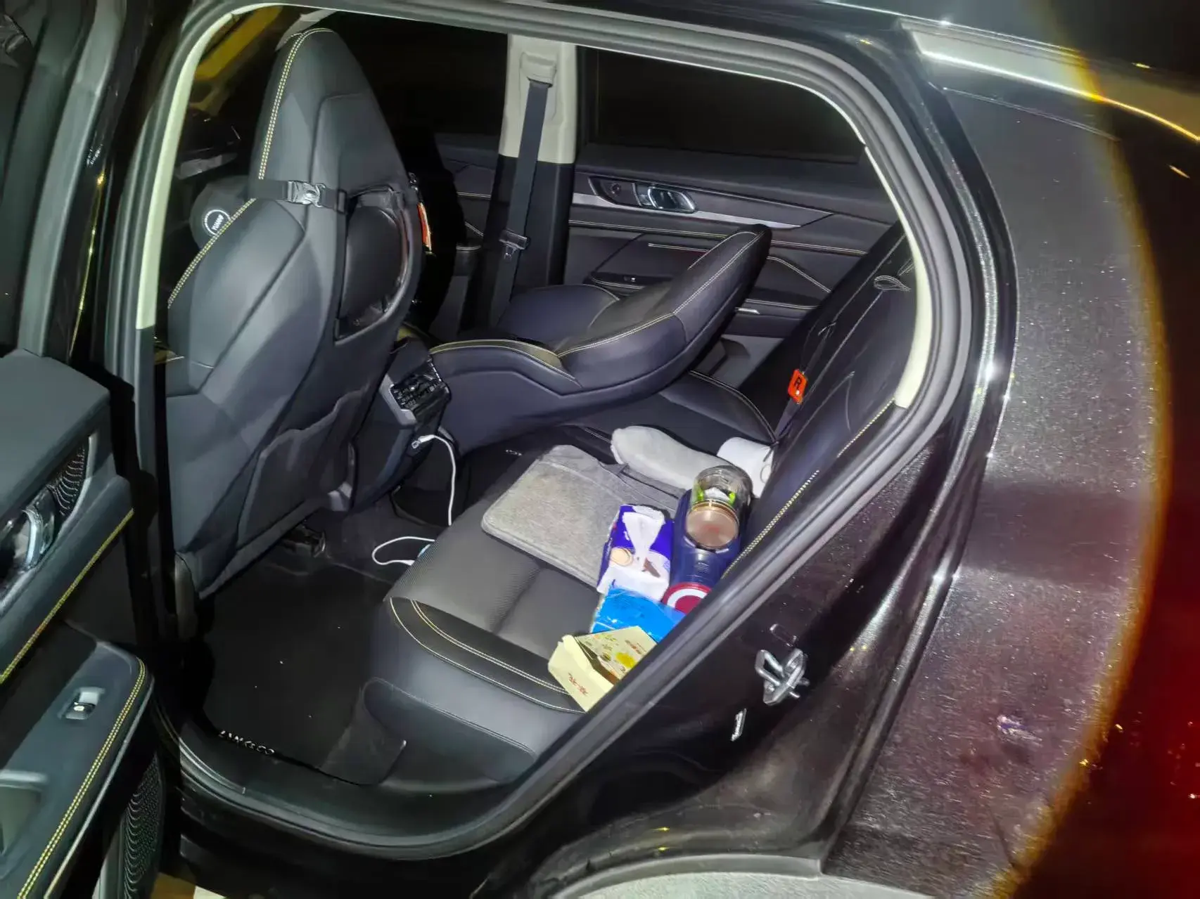 2023 LYNK&CO 01 thumbnail 3