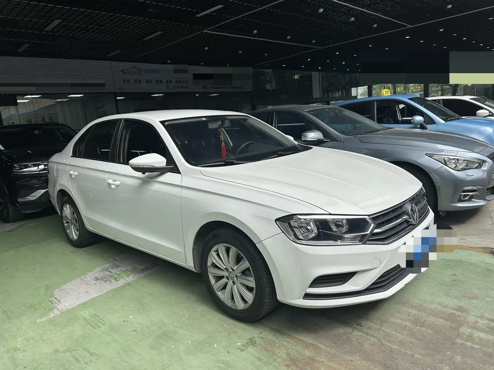 2019 VOLKSWAGEN BORA thumbnail 2