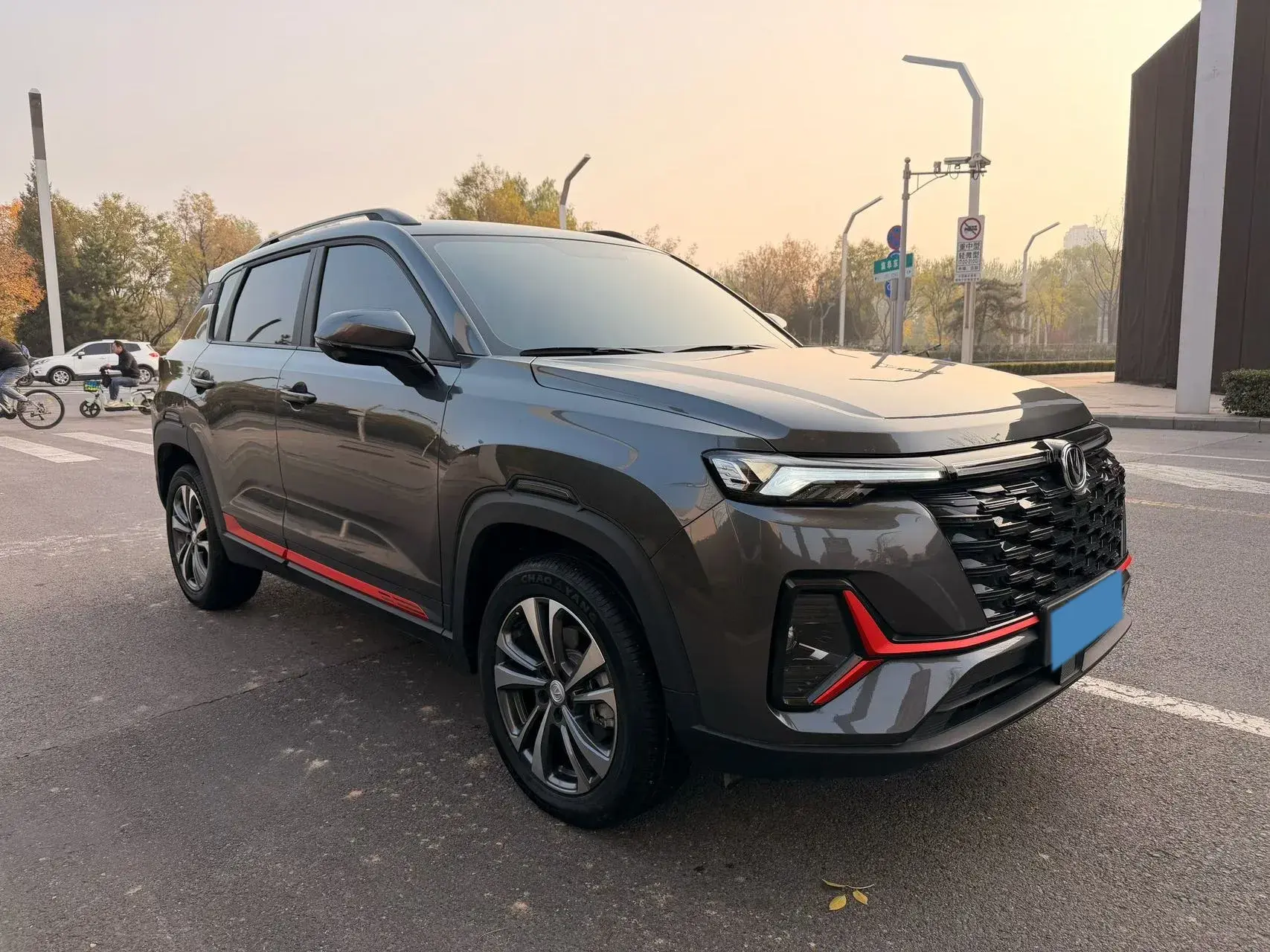 2023 CHANGAN CS35 thumbnail 2