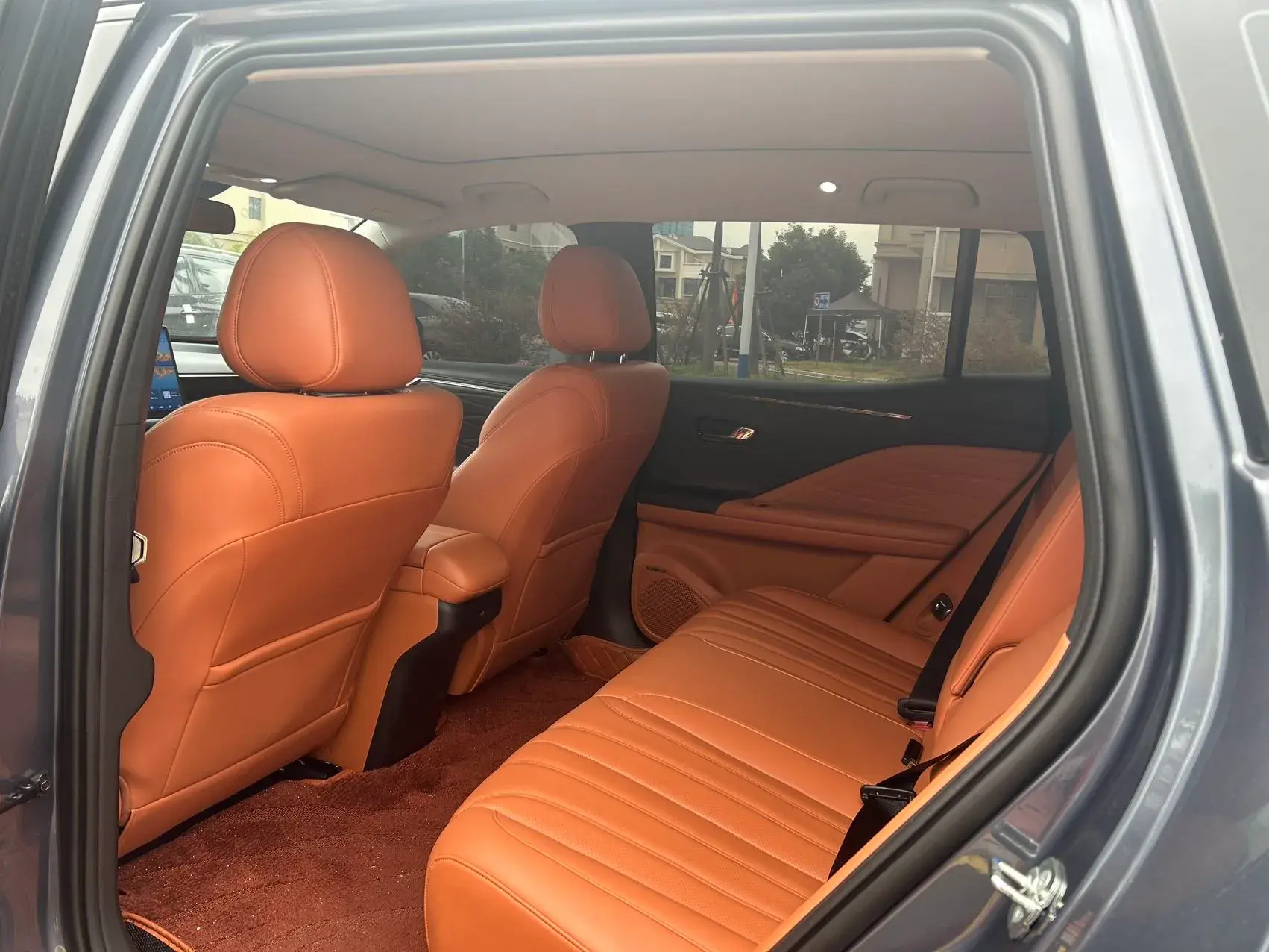 2024 AION V thumbnail 4