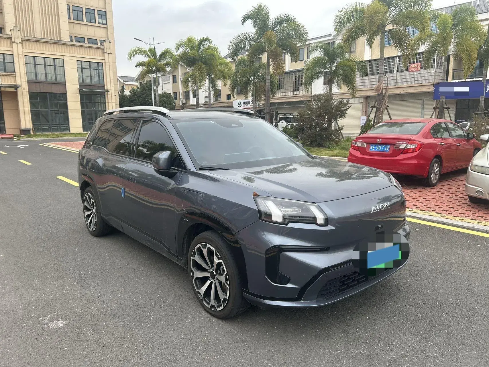 2024 AION V thumbnail 3