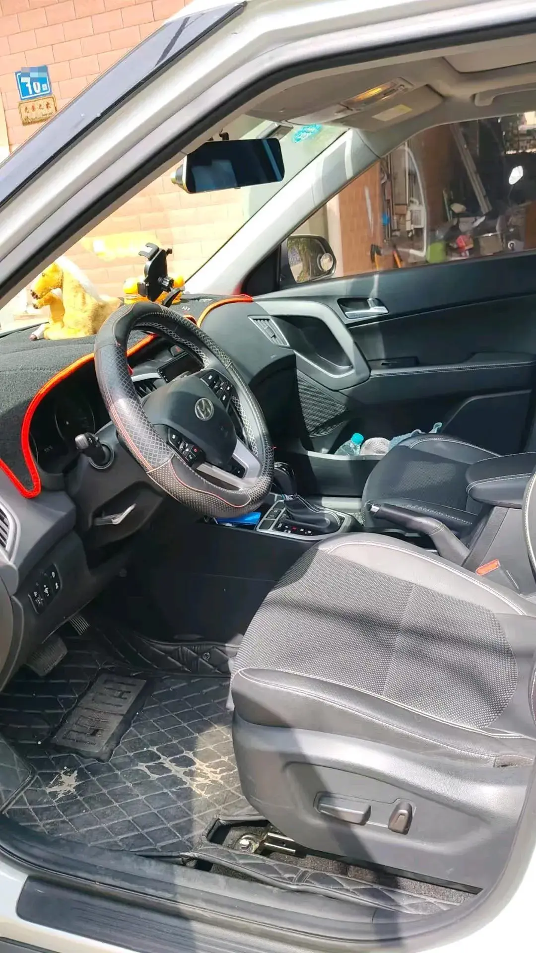 2019 HYUNDAI IX25 thumbnail 3