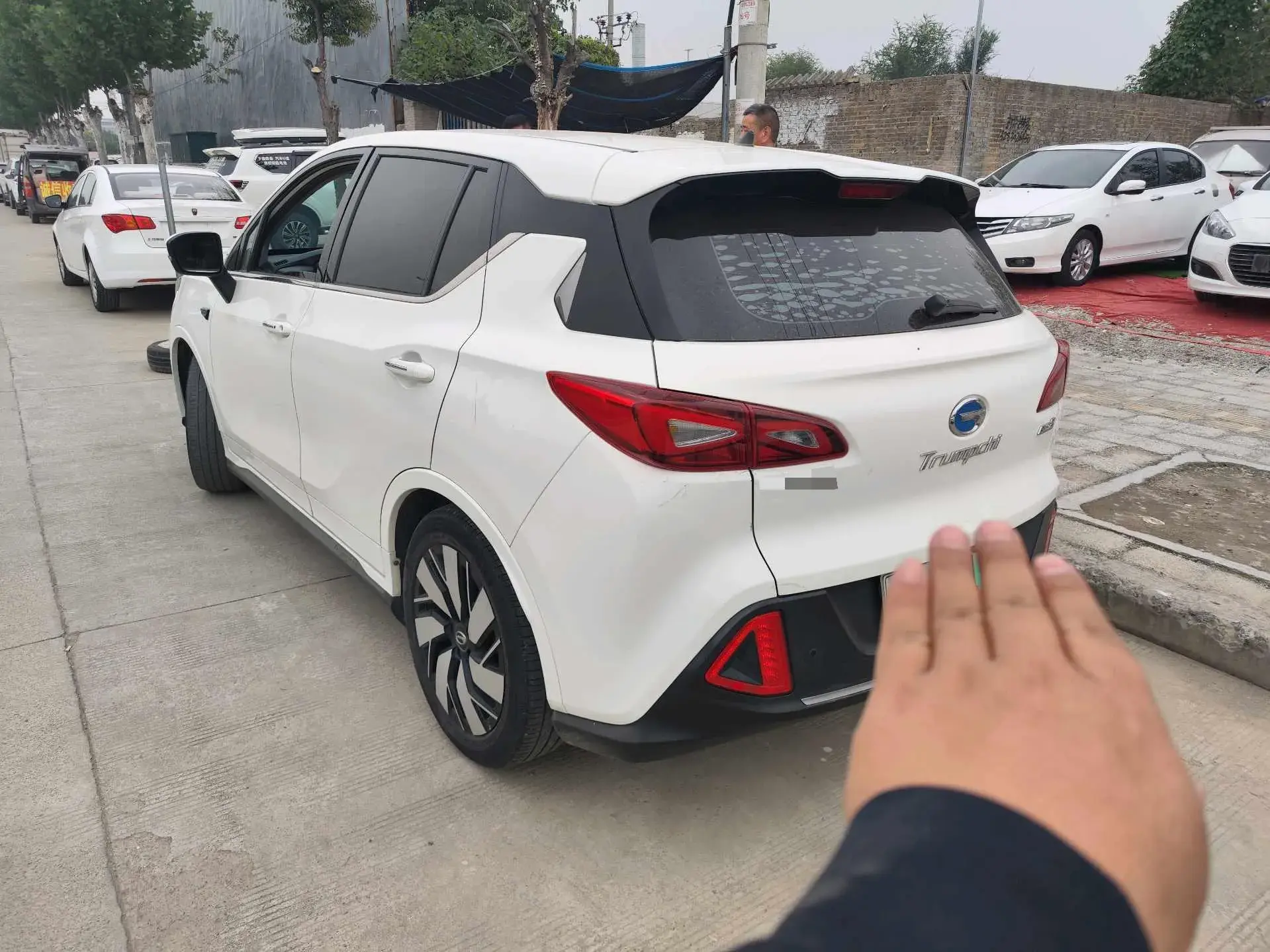 2017 AION TRUMPCHI thumbnail 3