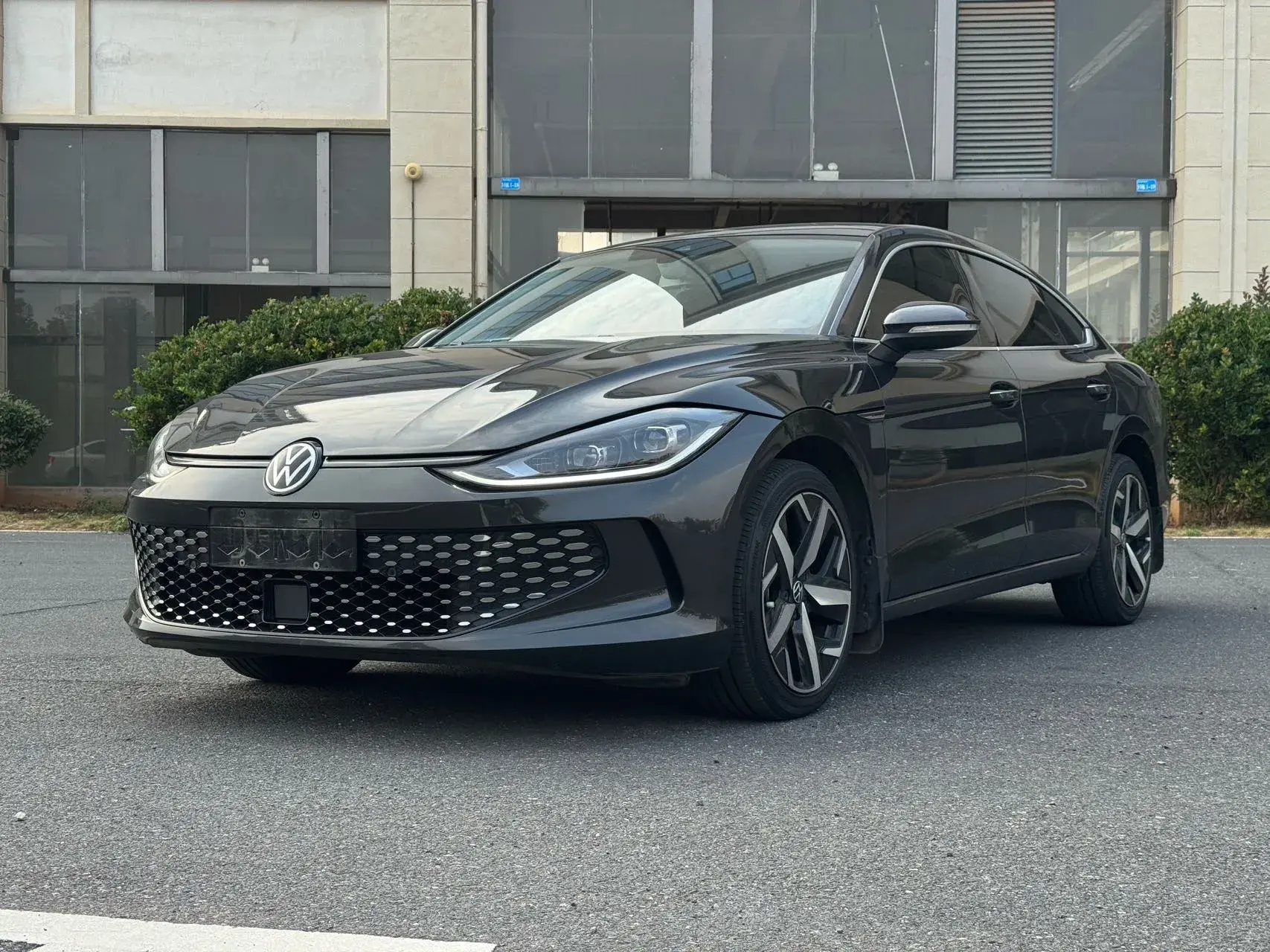 2022 VOLKSWAGEN LAMANDO view 1