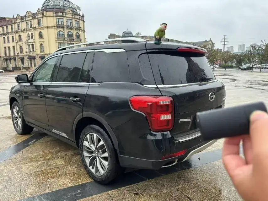 2017 GAC TRUMPCHI thumbnail 4