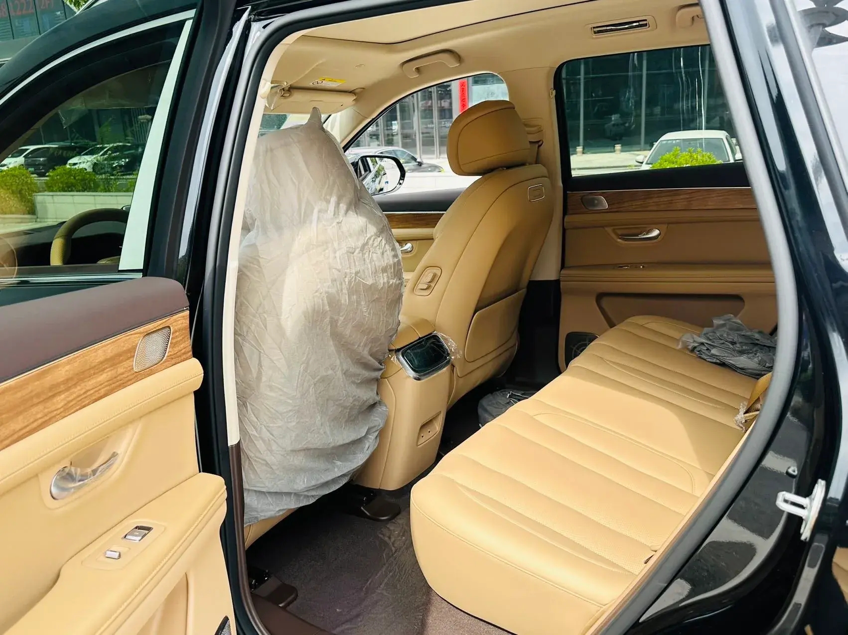 2024 AITO AITO thumbnail 3