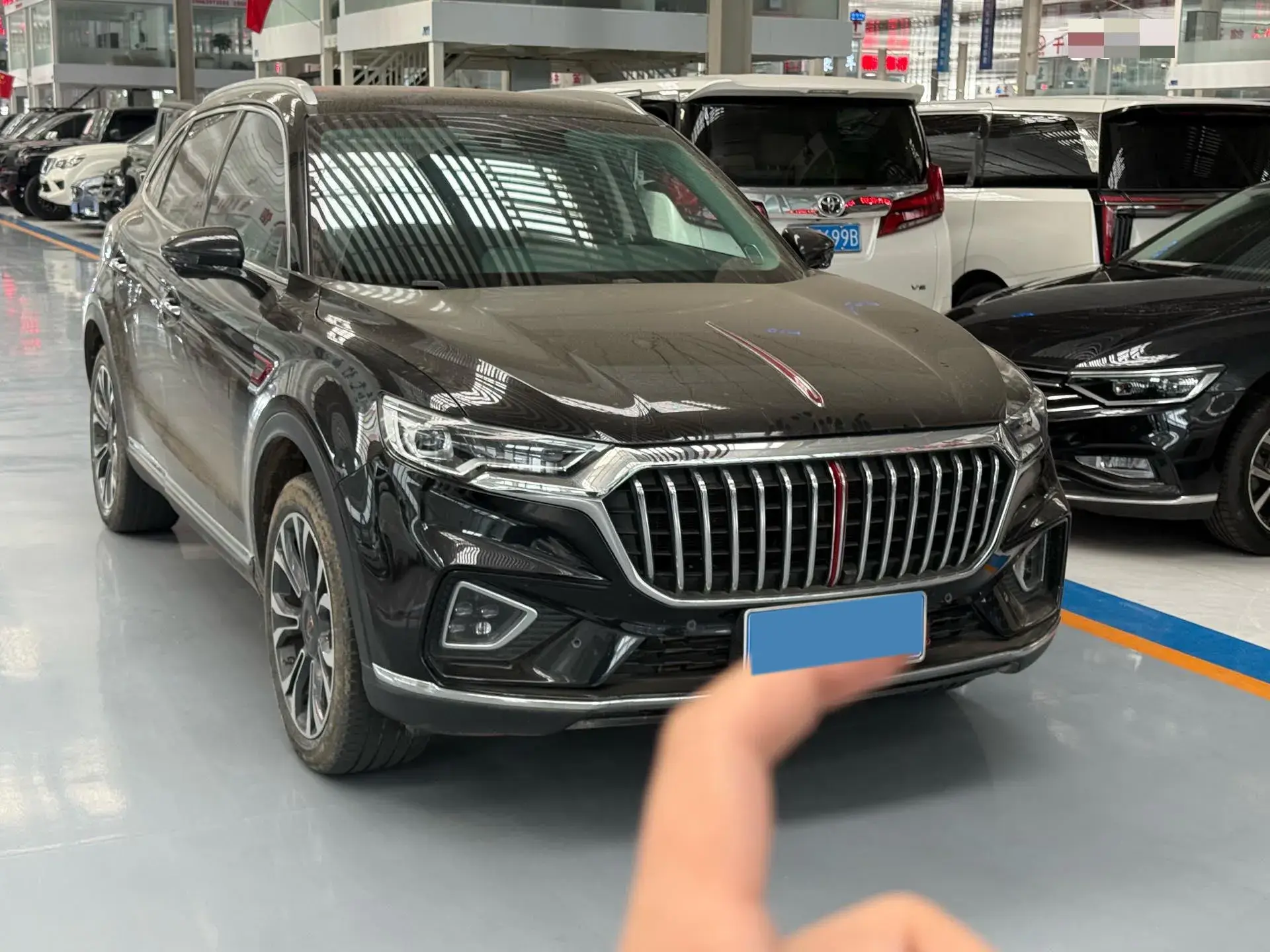 2019 HONGQI HS5 thumbnail 2
