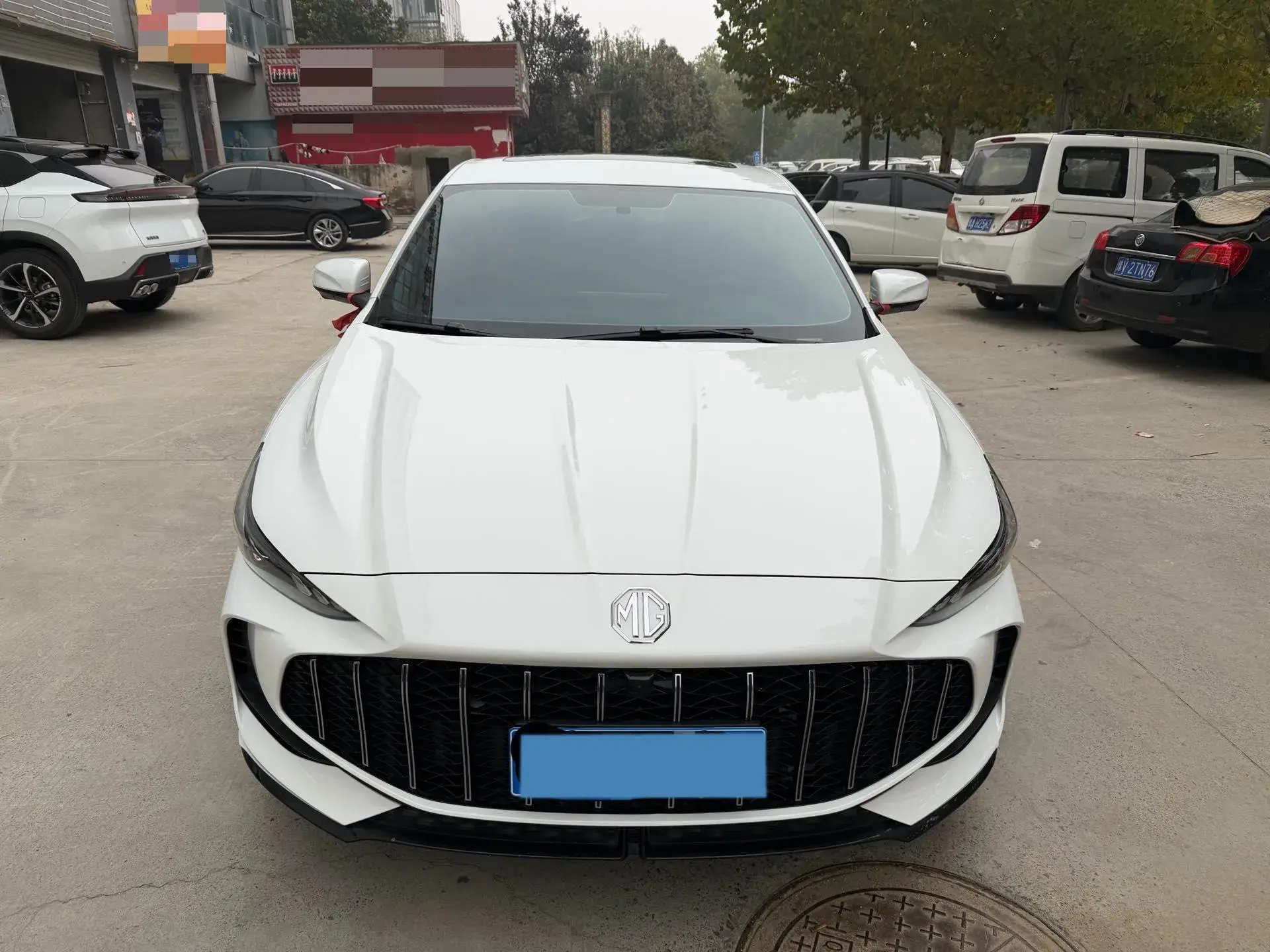 2025 MG 5 thumbnail 2