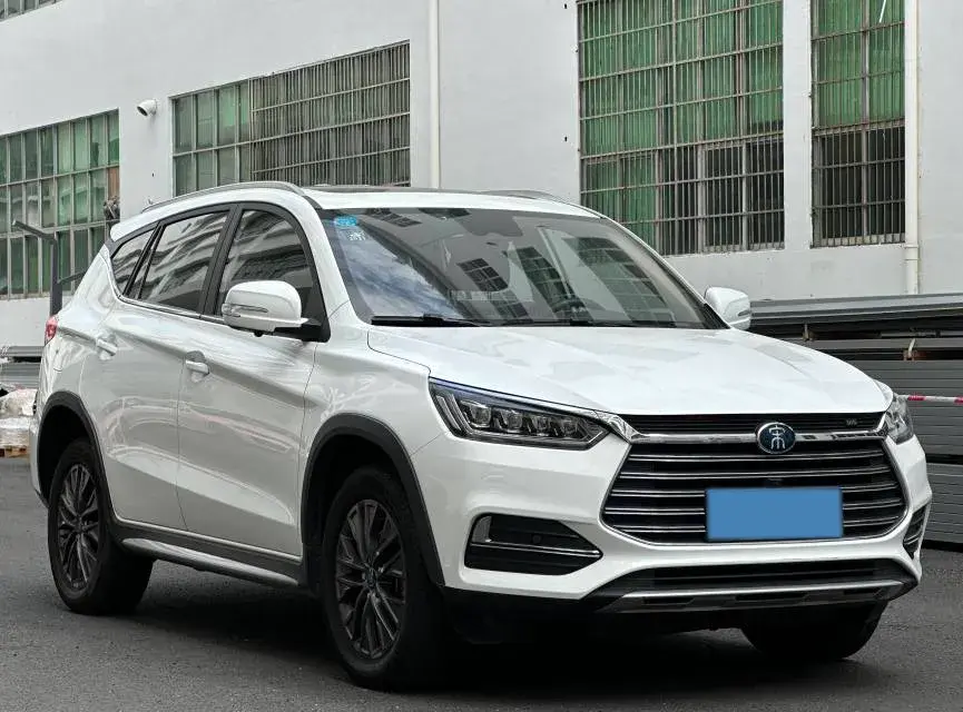 2019 BYD SONG thumbnail 3