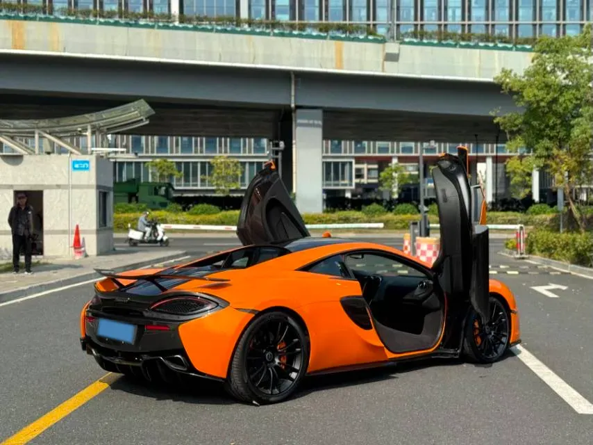 2015 McLaren 570 3.8T 570HP V8 7DCT,autocango,china used car exporter,china ev exporter,chinese used car exporter,chinese used ev exporter