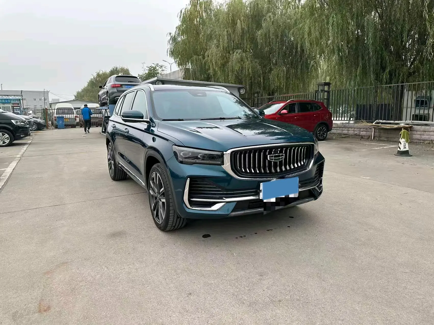 2024 GEELY MONJARO thumbnail 2