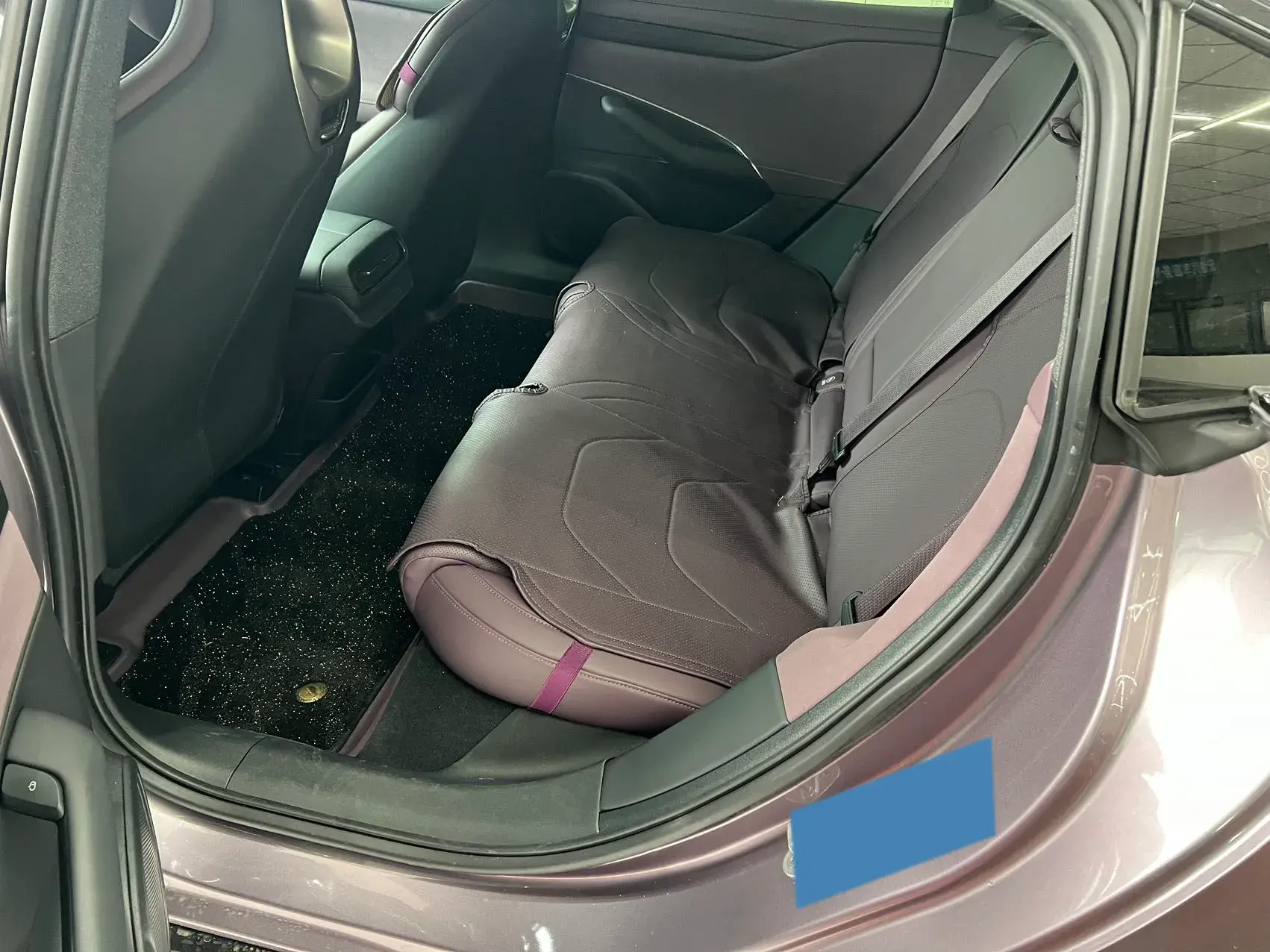 2024 MI SU7 thumbnail 4