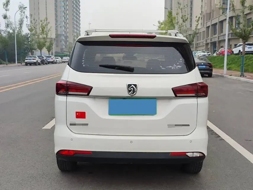 2019 BAOJUN 360 thumbnail 4