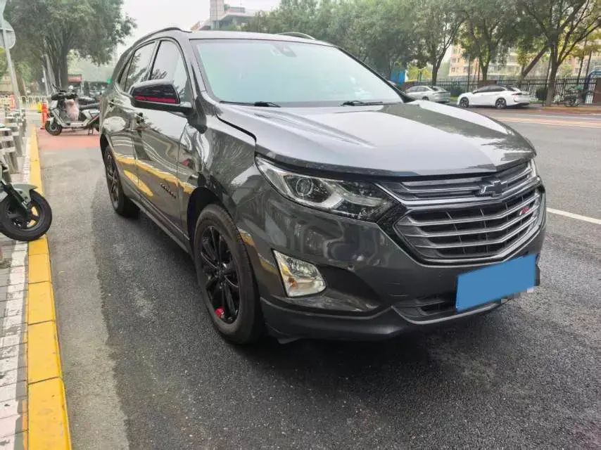 2019 CHEVROLET EQUINOX thumbnail 2
