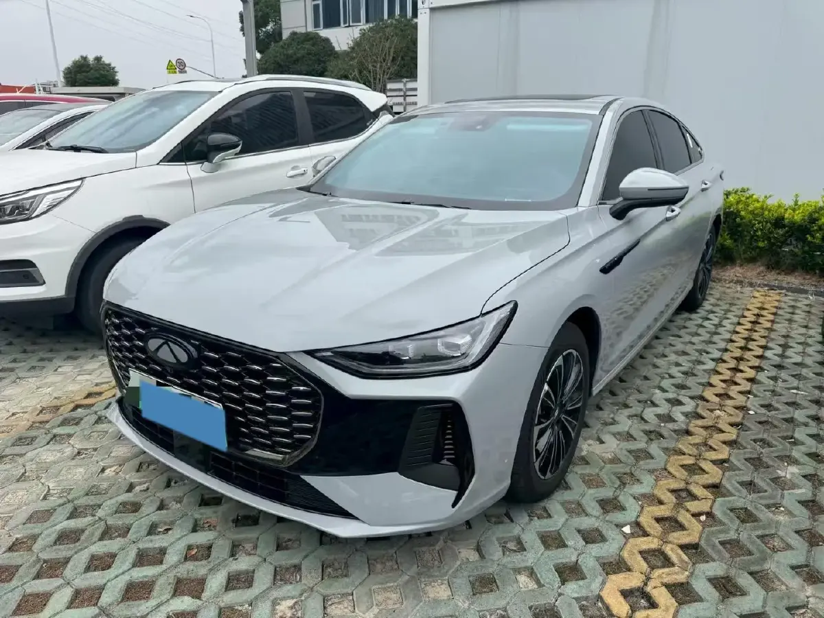 2025 Fulwin FulwinA8L 1.5T 156HP L4 1DHT PHEV 18.67KWH