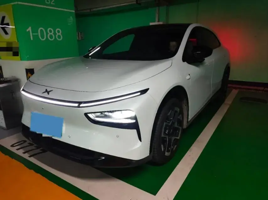 2025 XPENG G7 view 1