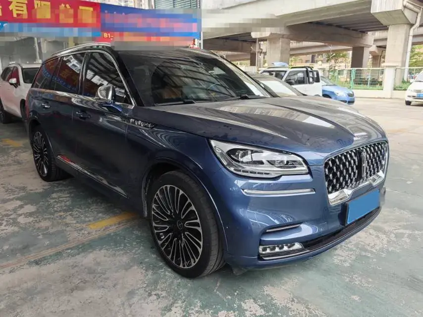 2021 LINCOLN AVIATOR thumbnail 3