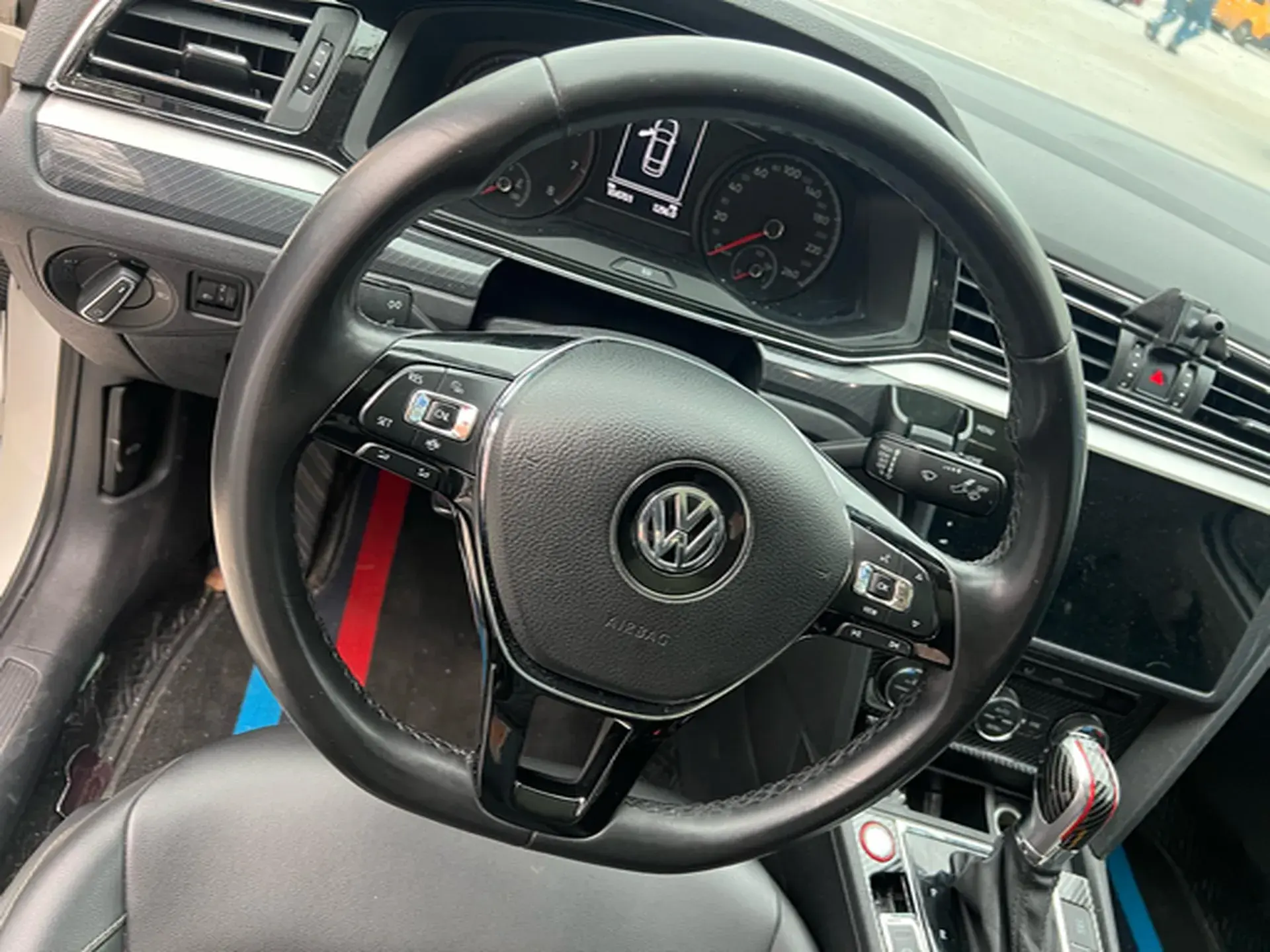 2019 VOLKSWAGEN LAMANDO thumbnail 4