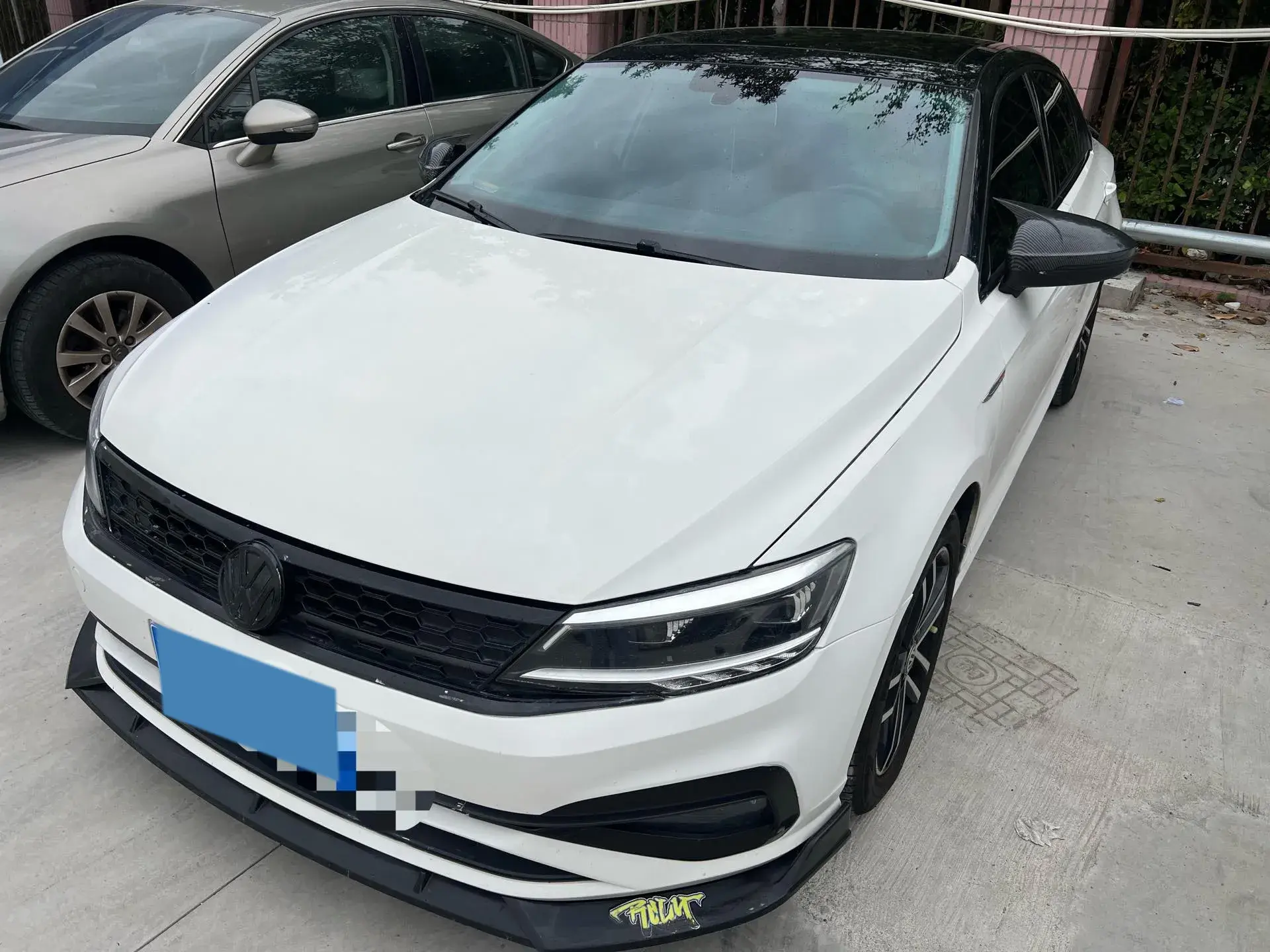 2019 VOLKSWAGEN LAMANDO view 1