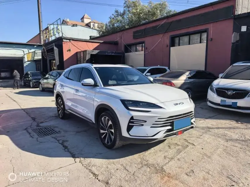 2024 BYD SONG thumbnail 3