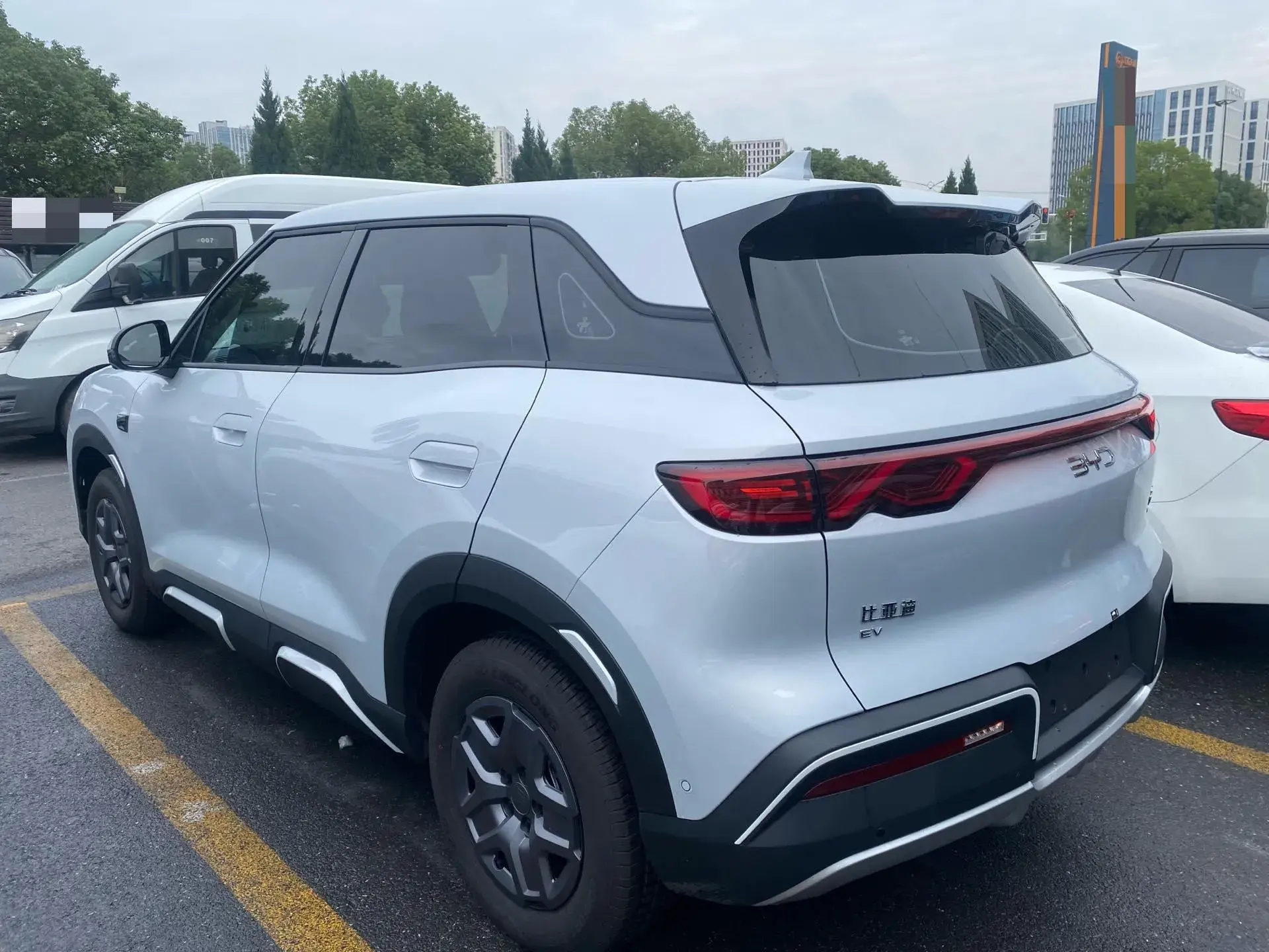 2025 BYD YUANUP thumbnail 2