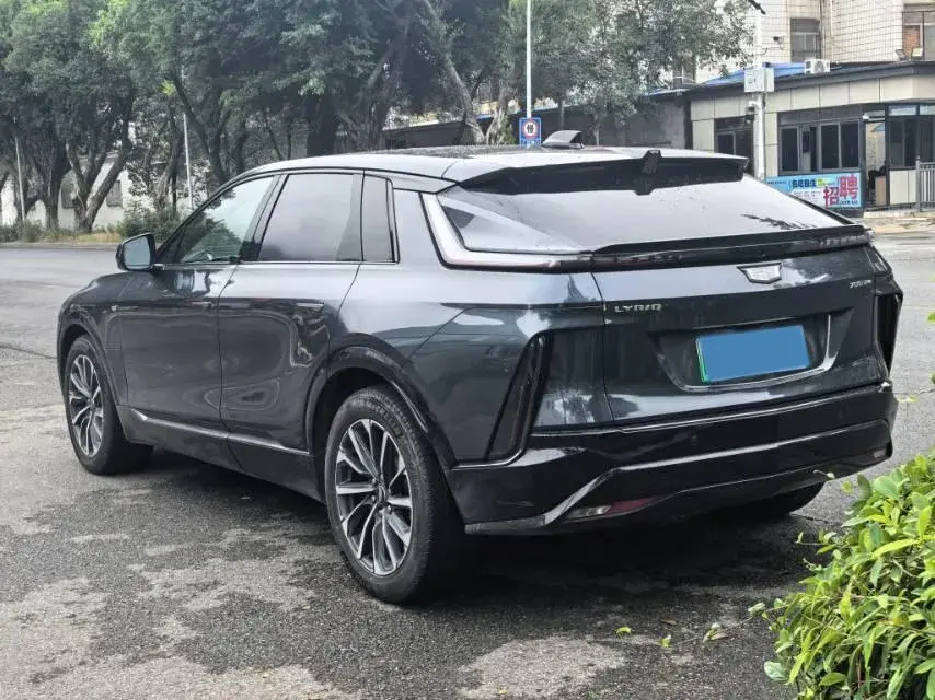 2022 CADILLAC IQ thumbnail 4