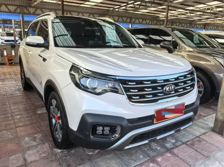 2018 KIA SPORTAGE thumbnail 3