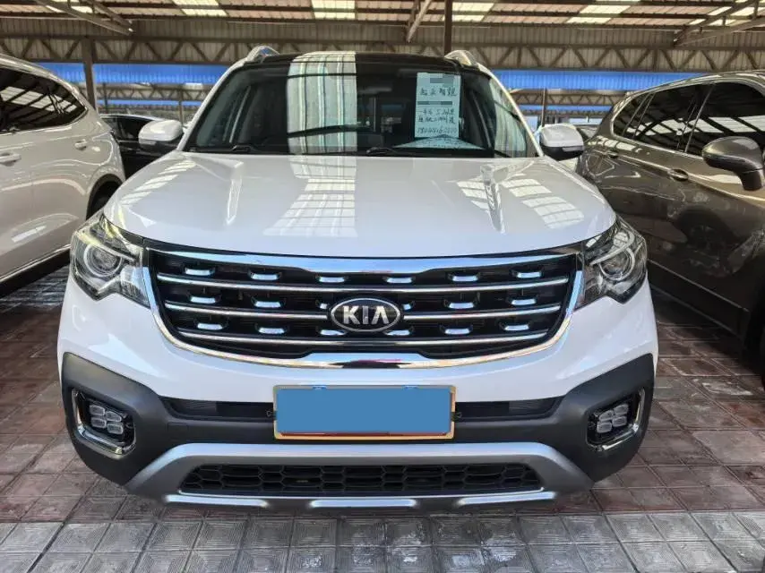 2018 KIA SPORTAGE thumbnail 2