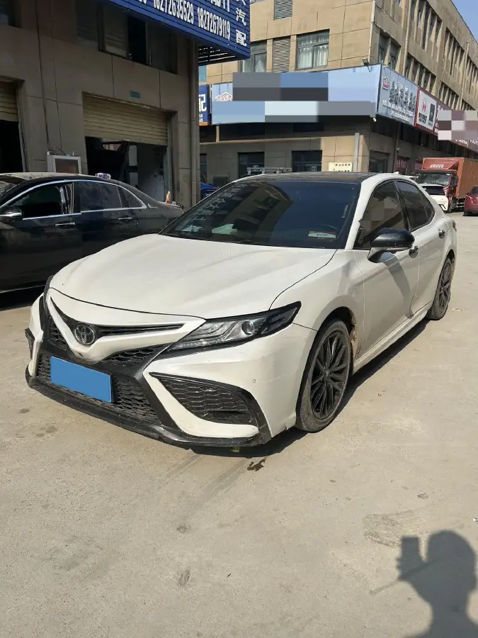 2021 Toyota Camry 2.5L 209HP L4 8AT