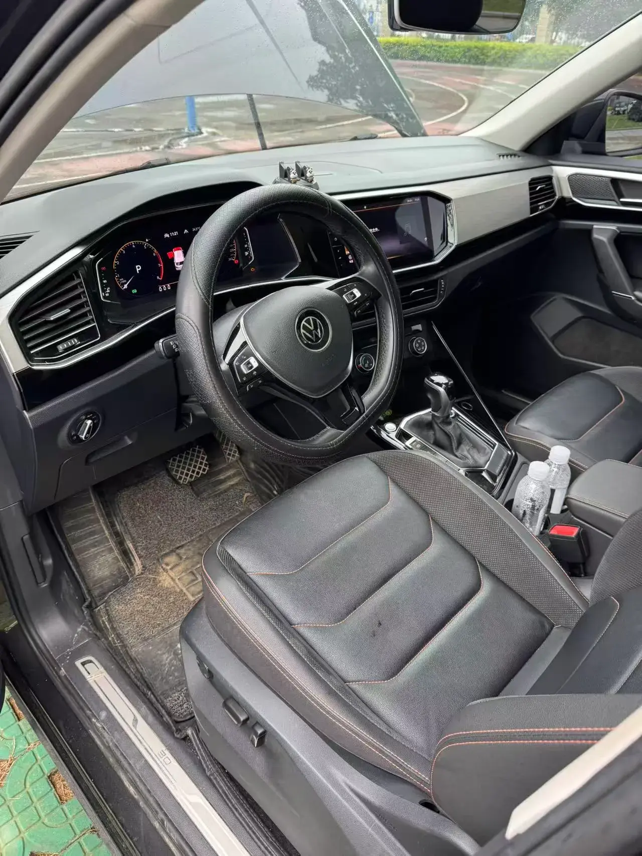 2020 VOLKSWAGEN TAYRON thumbnail 3