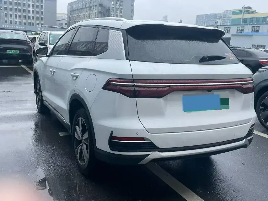 2022 BYD SONG thumbnail 4