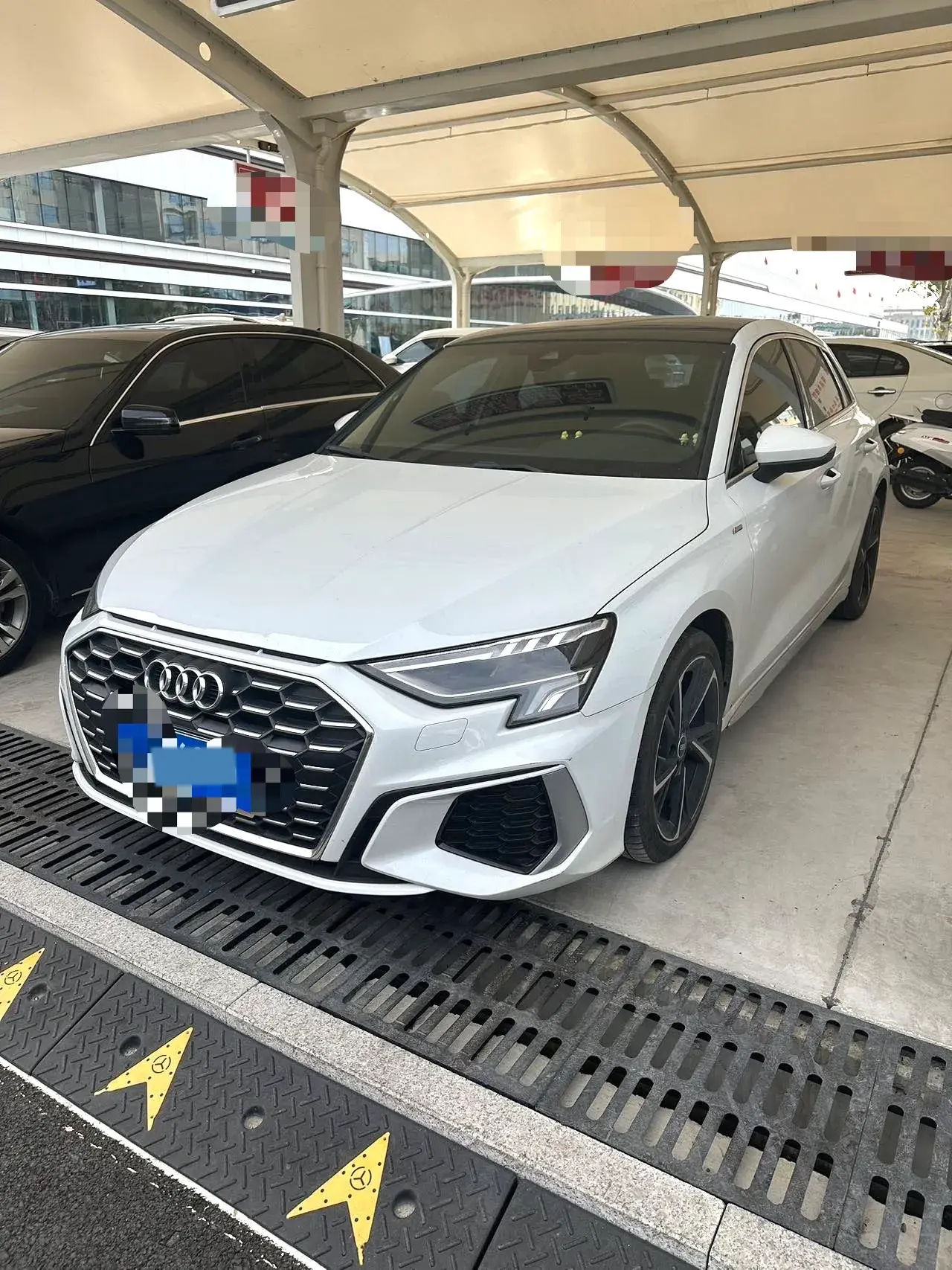 2023 AUDI A3 view 1