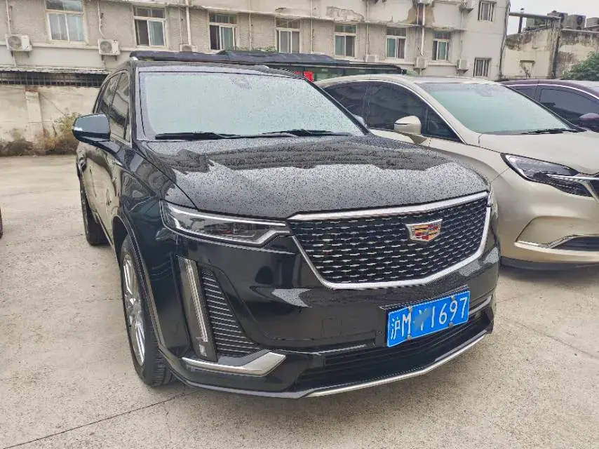 2021 CADILLAC XT6 thumbnail 2