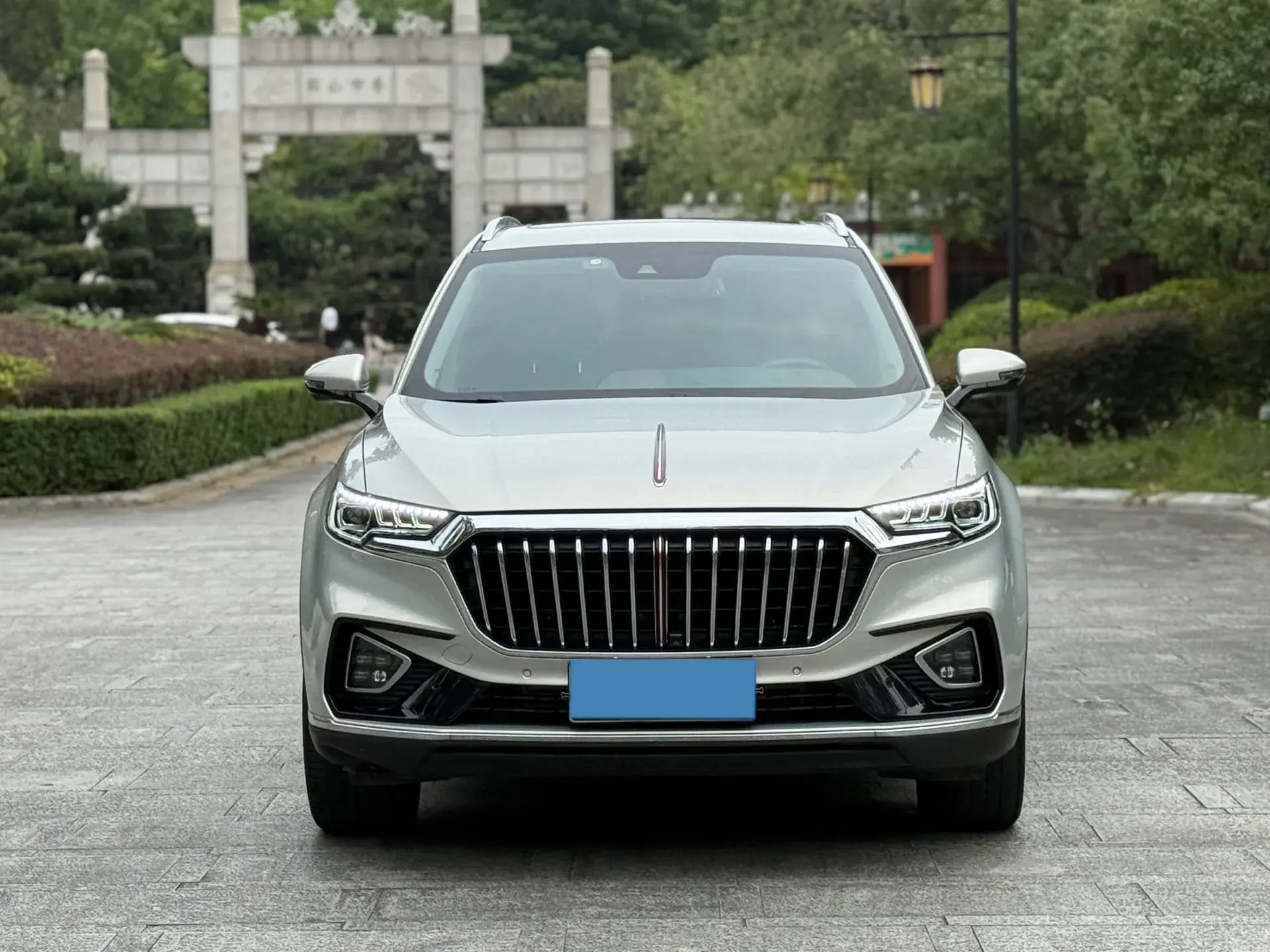 2019 HONGQI HS5 thumbnail 3