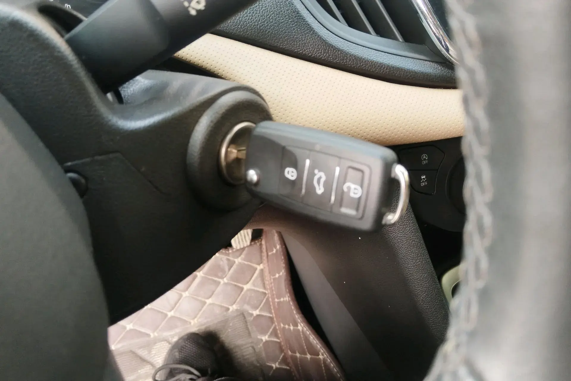 2022 CHEVROLET MONZA thumbnail 3