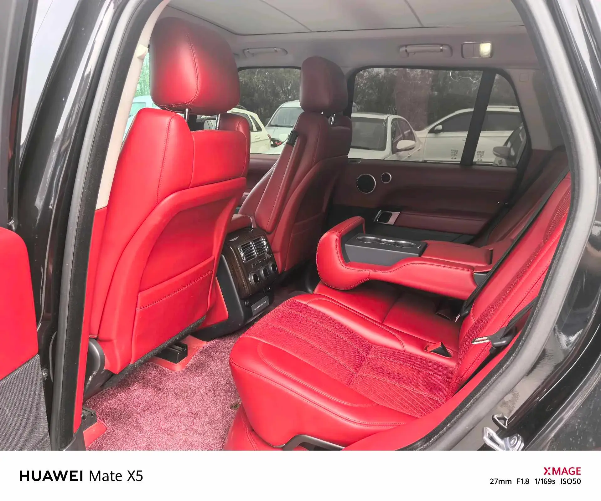 2017 LAND ROVER thumbnail 3