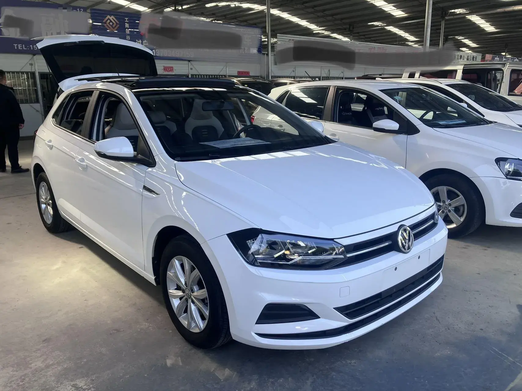 2019 VOLKSWAGEN POLO thumbnail 3