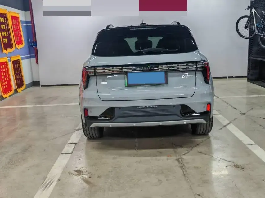 2023 LYNK&CO 01 thumbnail 4