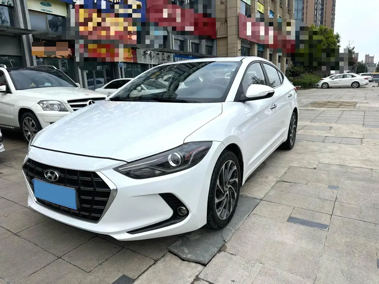 2019 HYUNDAI ELANTRA view 1