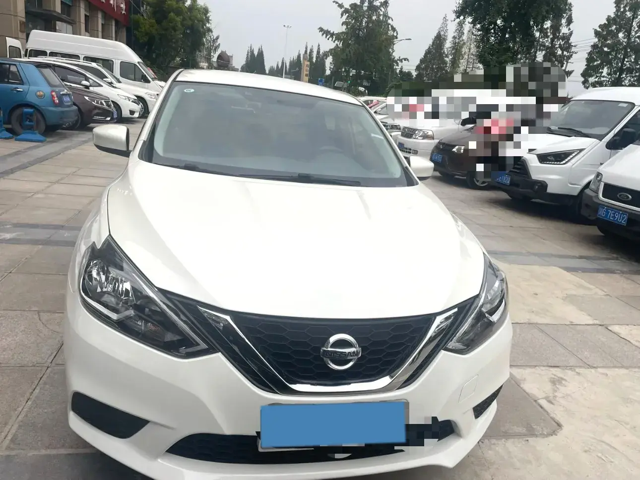 2022 NISSAN SYLPHY view 1