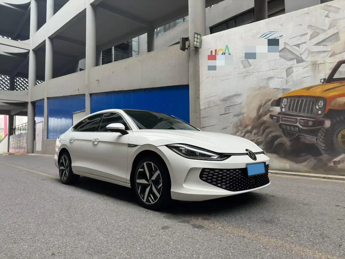 2022 VOLKSWAGEN LAMANDO thumbnail 3