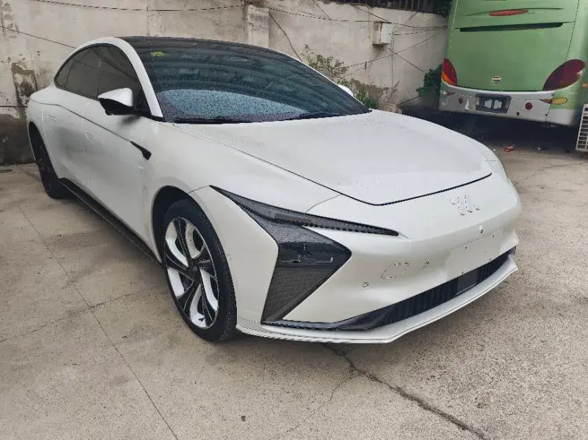 2022 IM L7 thumbnail 2