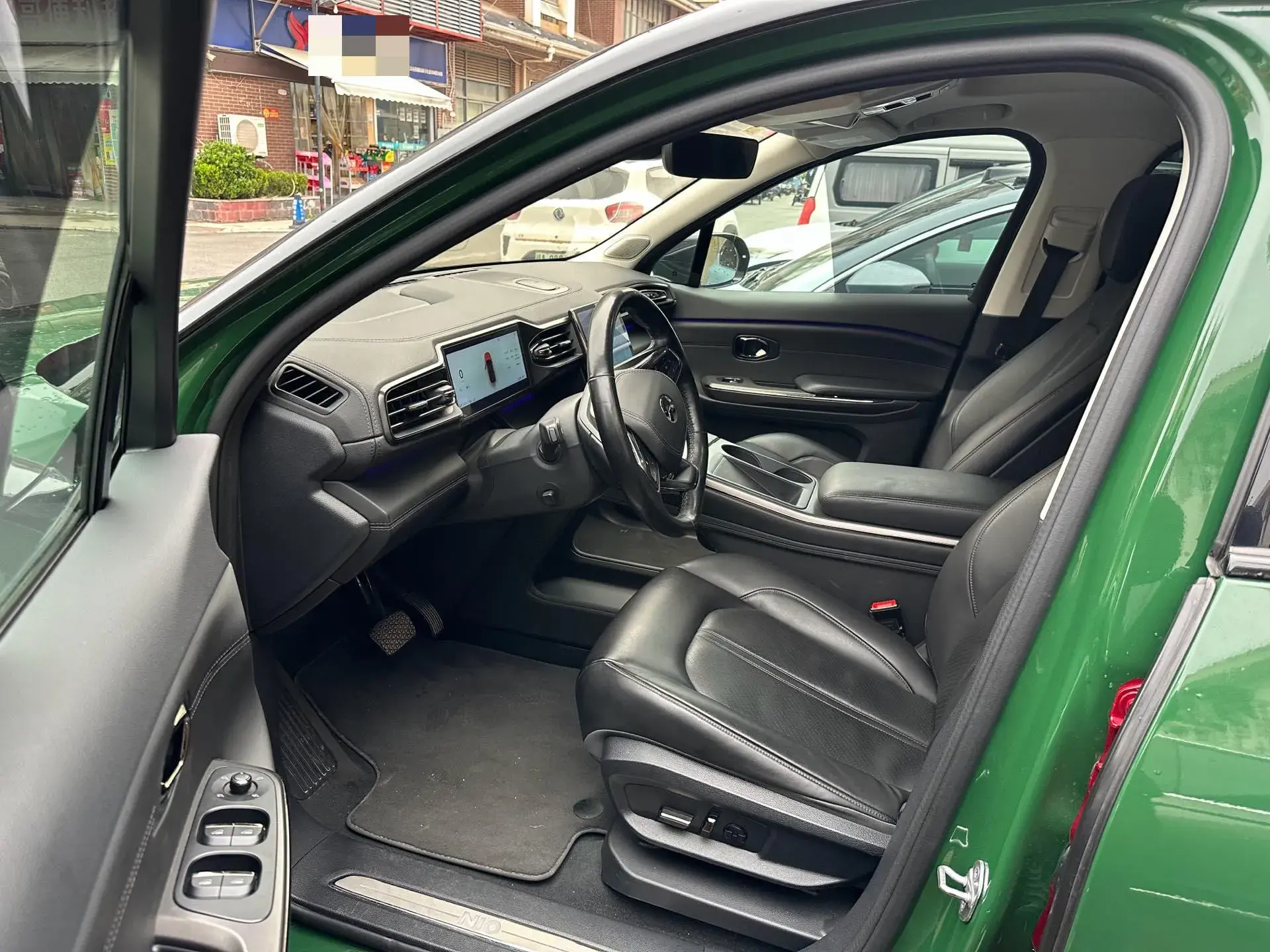 2020 NIO ES6 thumbnail 4