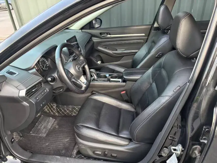 2020 NISSAN TEANA thumbnail 4