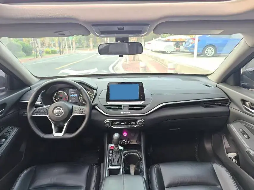 2020 NISSAN TEANA thumbnail 3