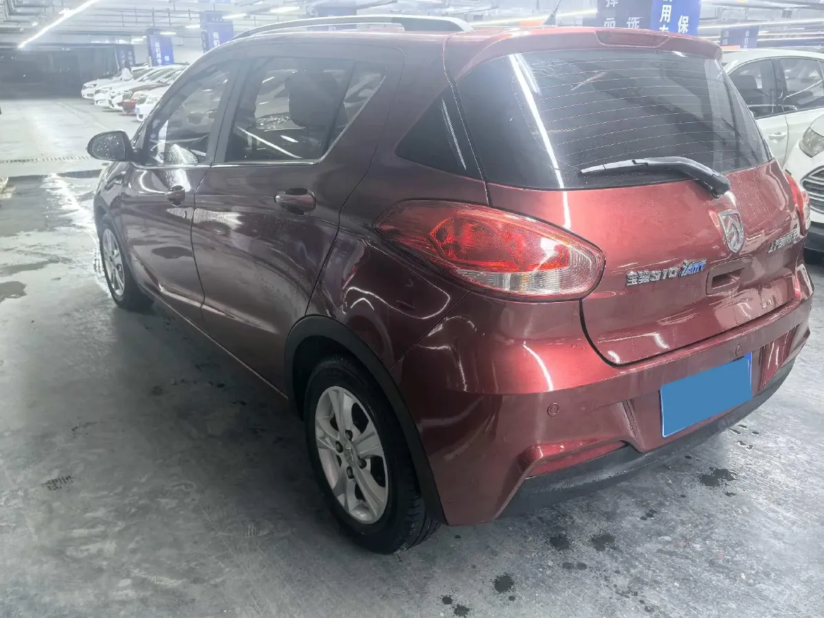 2014 BaoJun 610 1.5L 112HP L4 6AT,autocango,china used car exporter,china ev exporter,chinese used car exporter,chinese used ev exporter