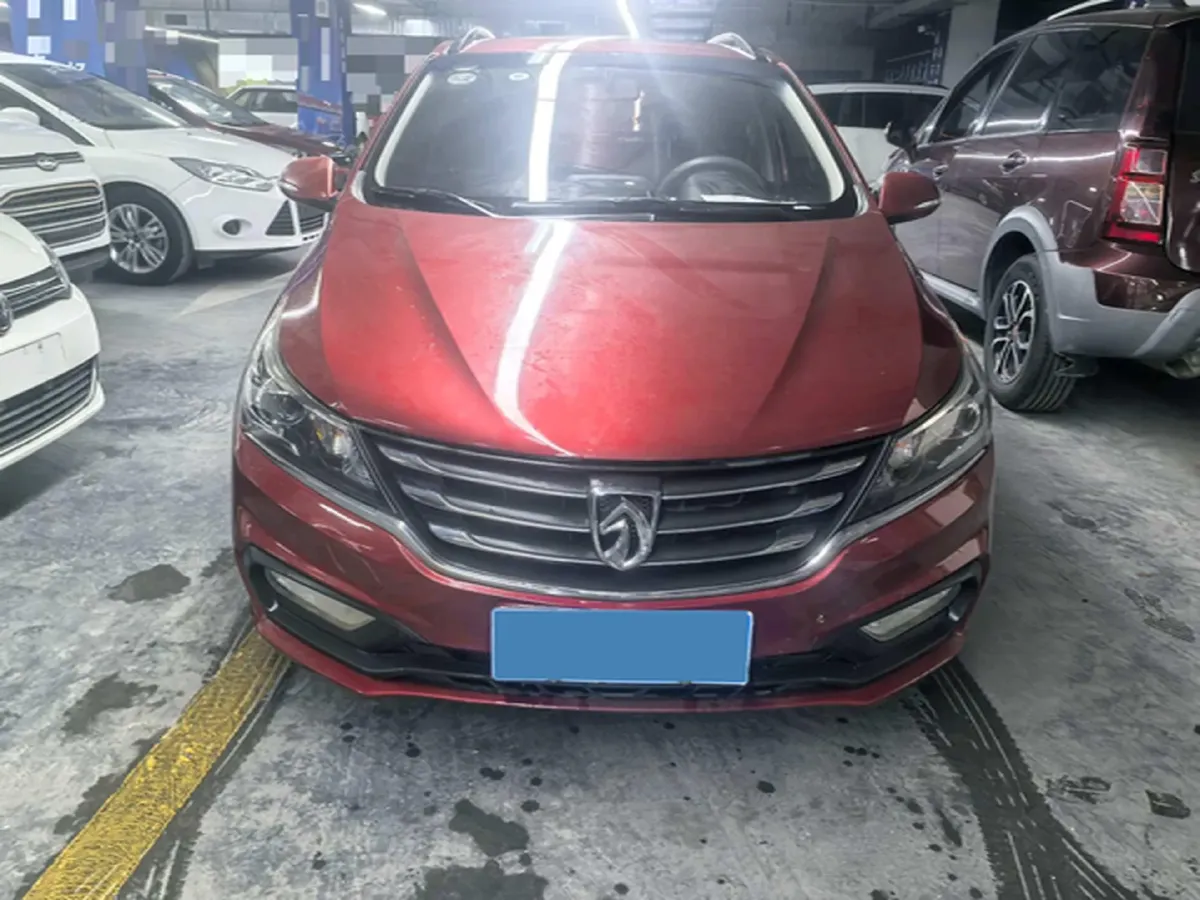 2014 BaoJun 610 1.5L 112HP L4 6AT,autocango,china used car exporter,china ev exporter,chinese used car exporter,chinese used ev exporter