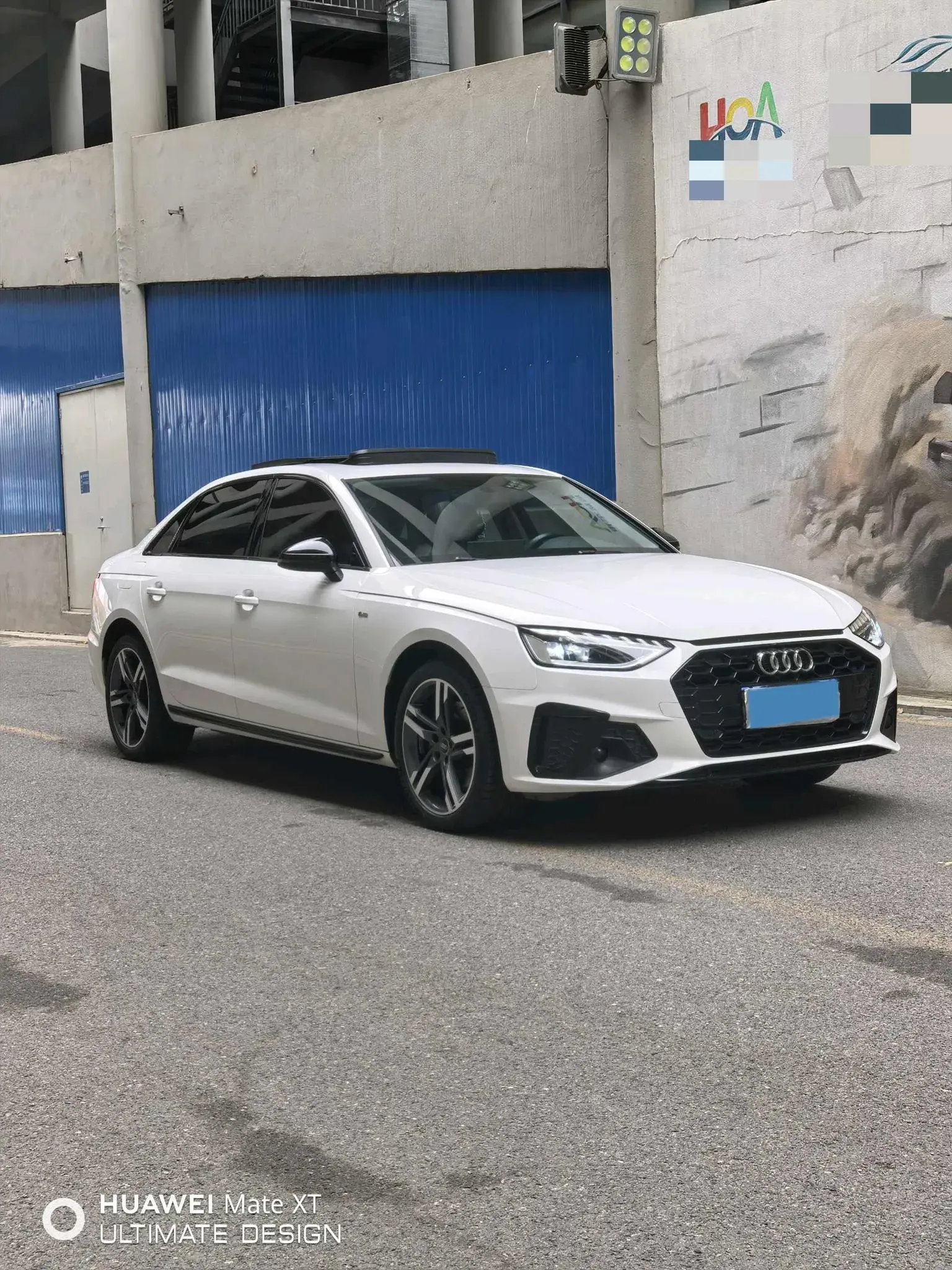 2022 AUDI A4L thumbnail 3