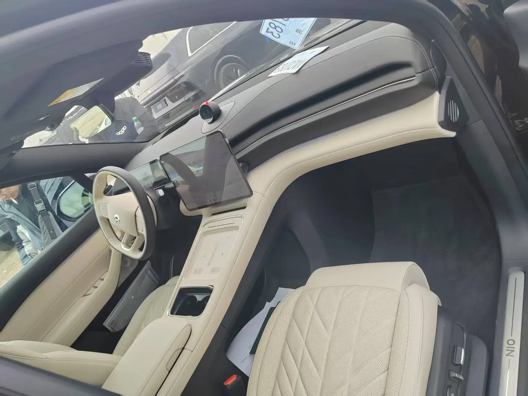 2025 NIO ES6 thumbnail 2