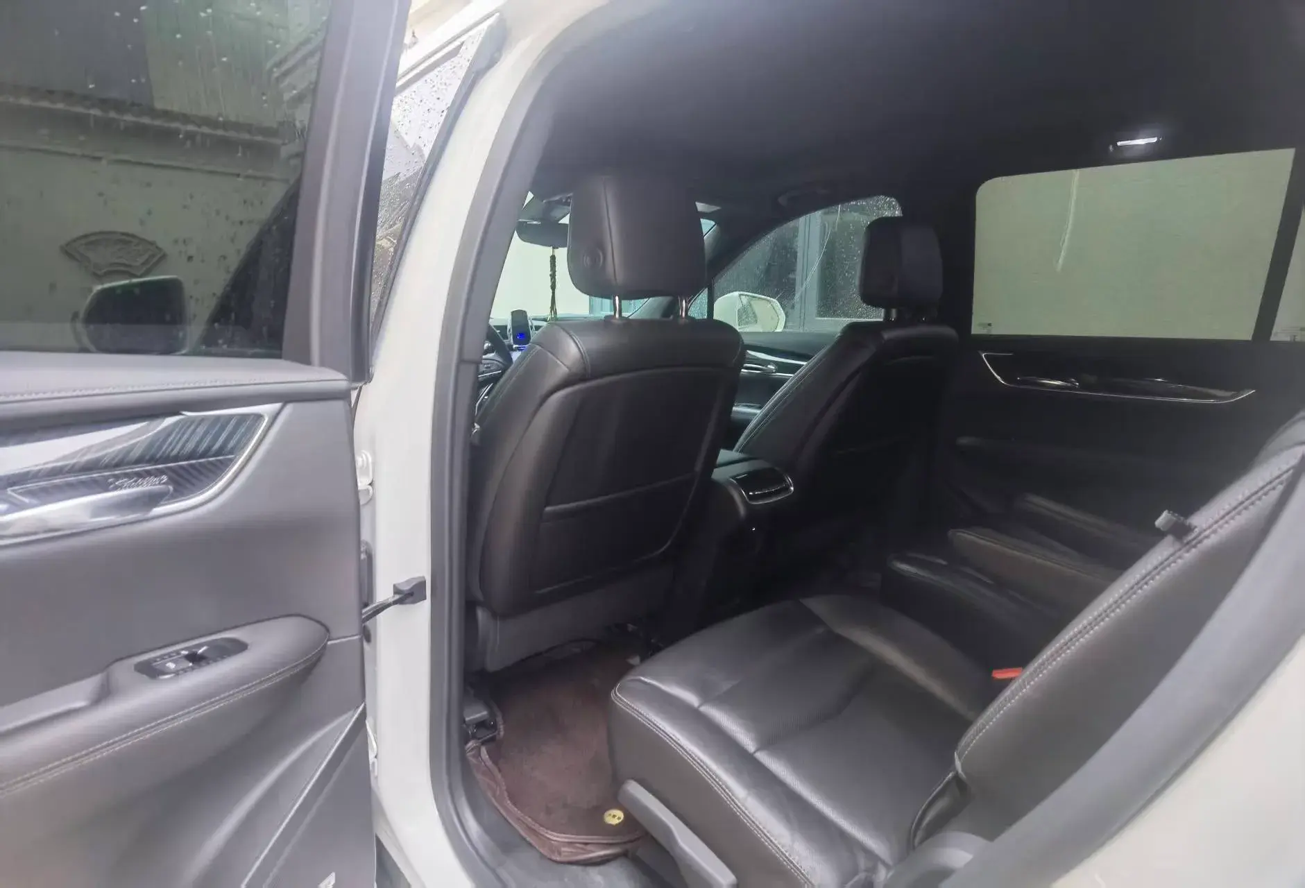 2020 CADILLAC XT6 thumbnail 4